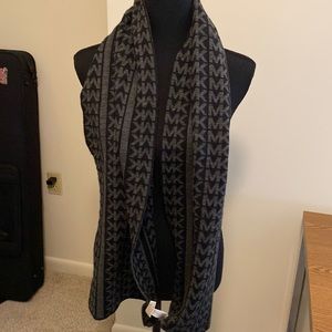 Michael Kors scarf